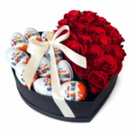 15 красных роз, 11 шоколадных яиц Kinder