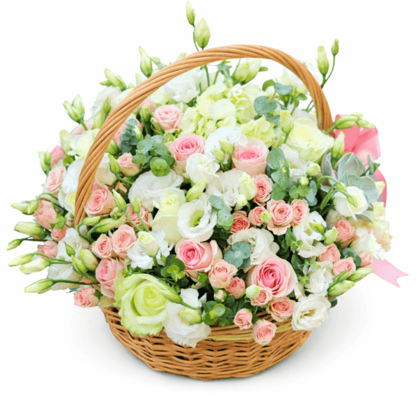 Лизиантус, кустовая роза, эвкалипт, корзина с оазисом
