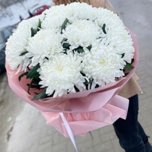Букет 11 хризантем шары